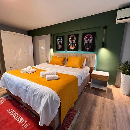 Aristo Galata Suites Istanbul Bagian luar foto