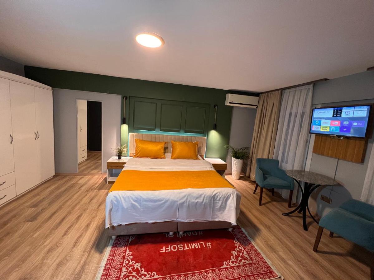 Aristo Galata Suites Istanbul Bagian luar foto