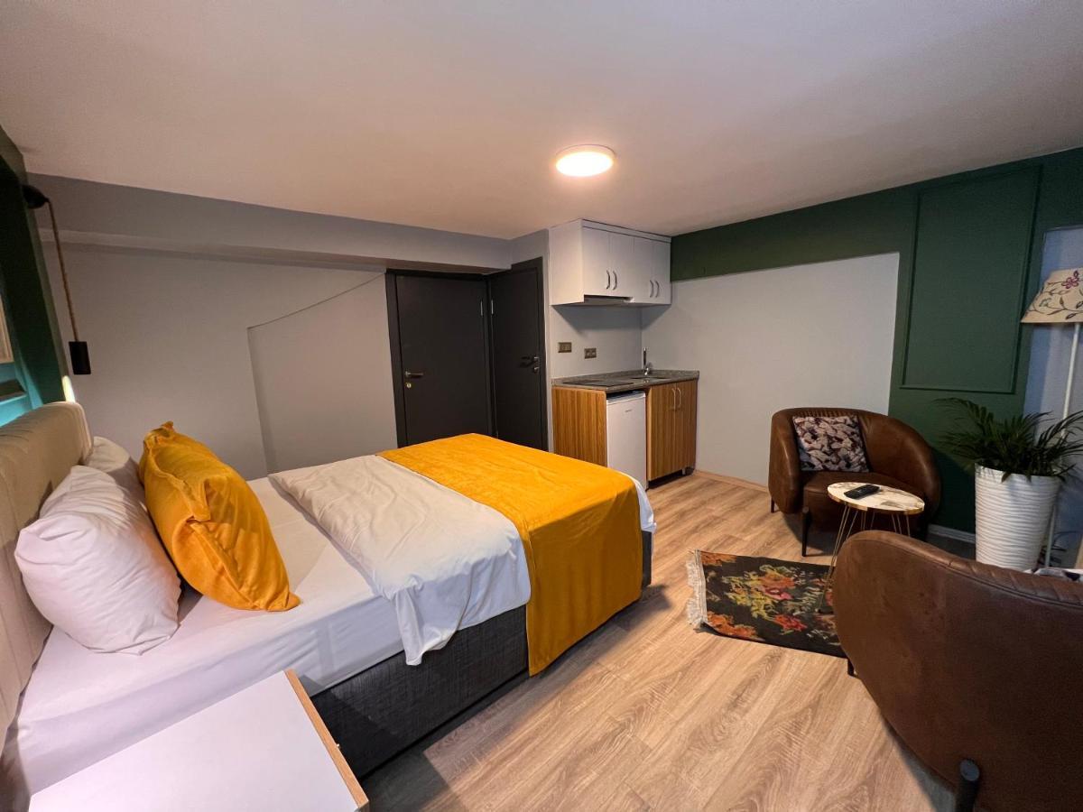 Aristo Galata Suites Istanbul Bagian luar foto