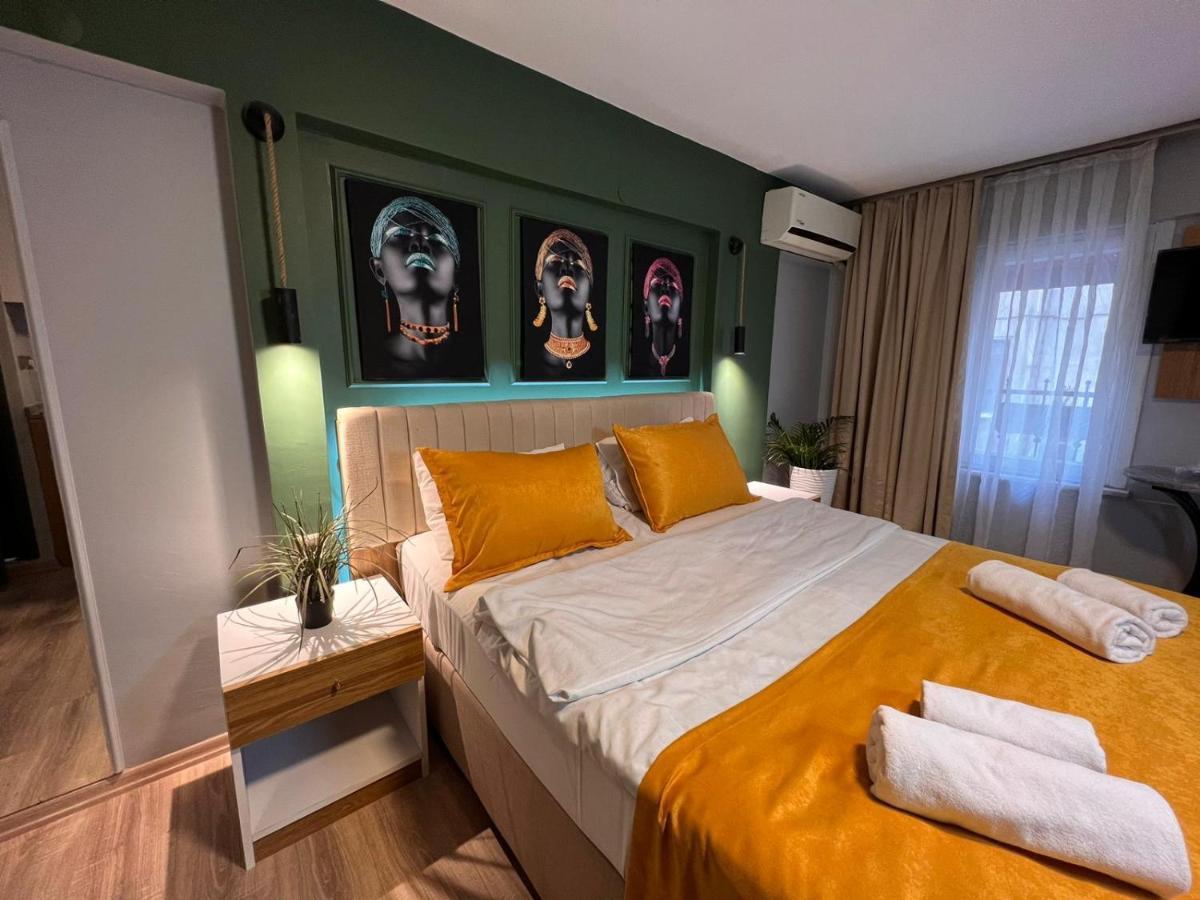 Aristo Galata Suites Istanbul Bagian luar foto