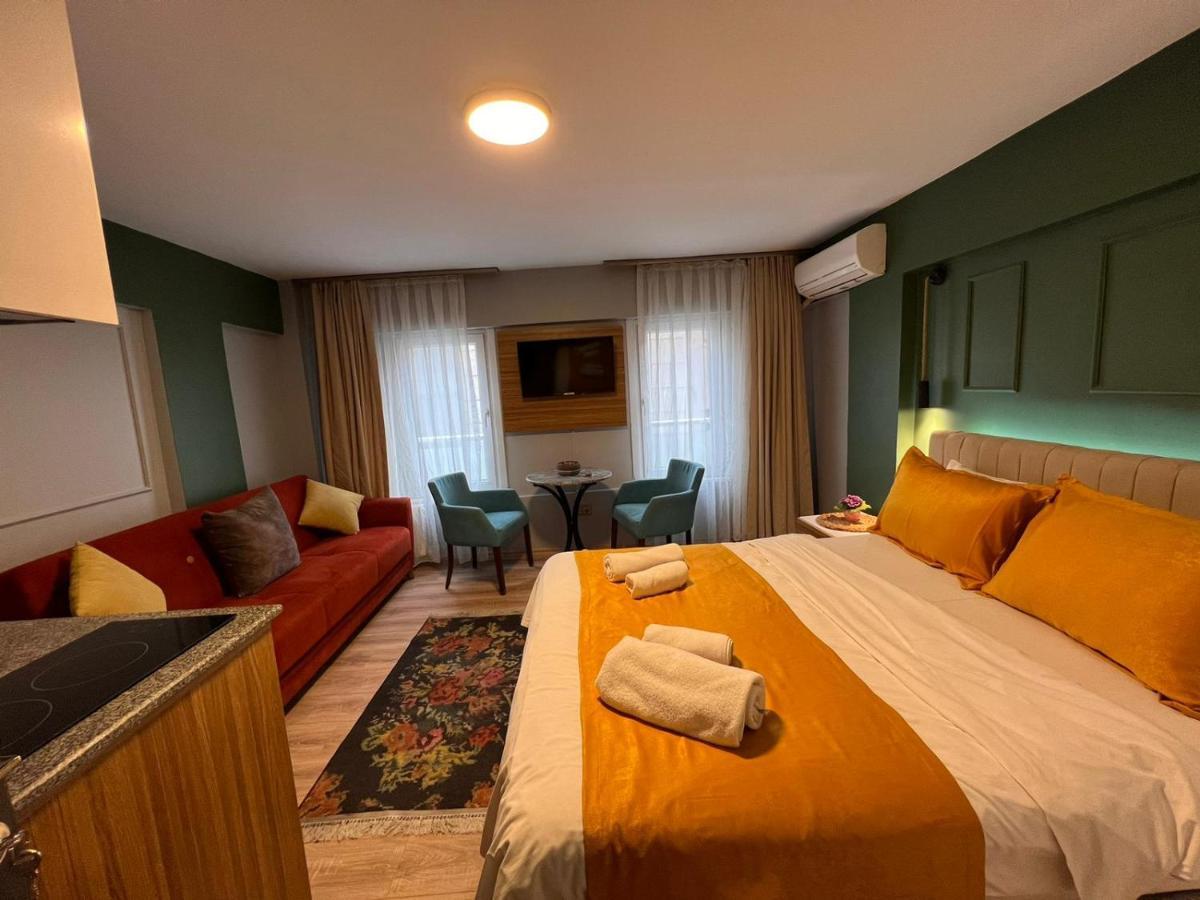 Aristo Galata Suites Istanbul Bagian luar foto