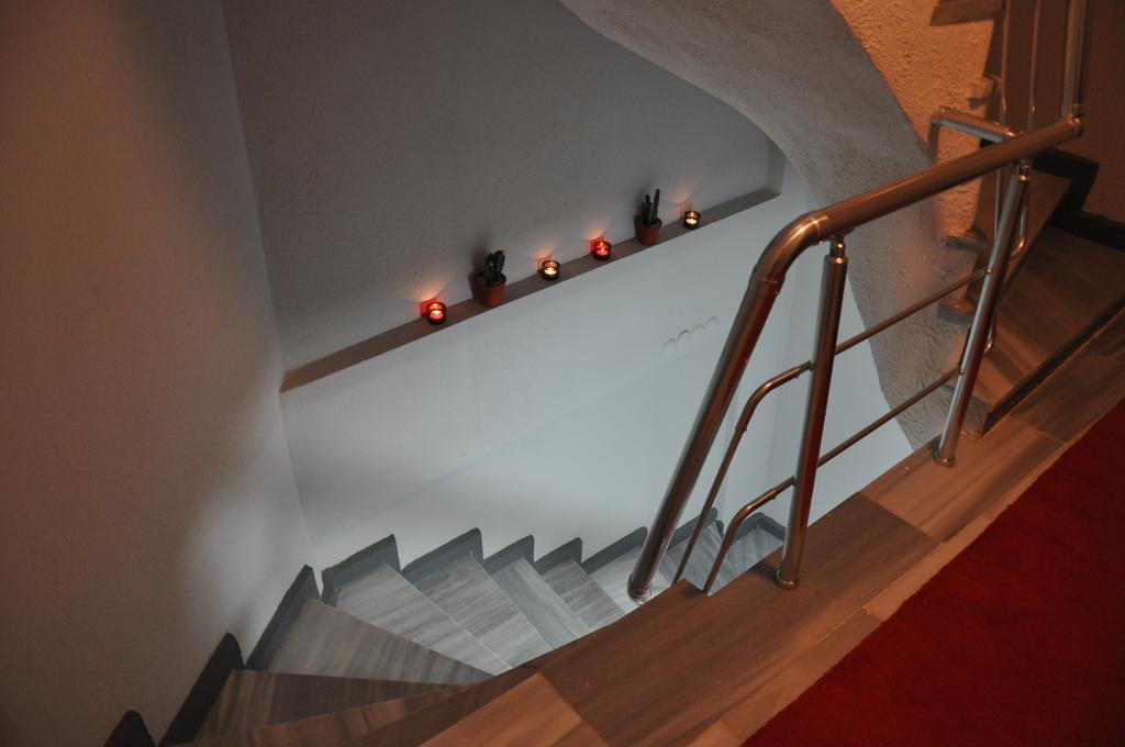 Aristo Galata Suites Istanbul Bagian luar foto