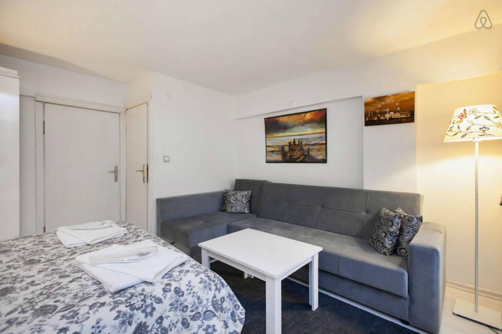 Aristo Galata Suites Istanbul Bagian luar foto